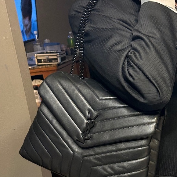 Ye Saint Laurent (medium) Lou Lou Bag - Picture 6 of 6